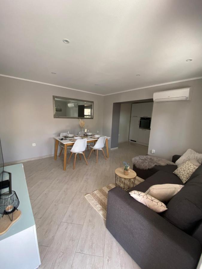 Apartman Petra Gustirna Exterior foto